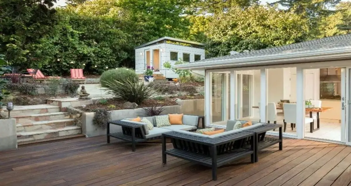 Best Outdoor Kitchen Layouts for Boosting Home Enjoyment